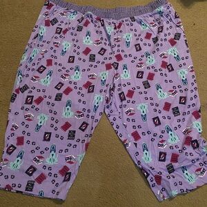 Women’s Plus-sizes Purple Pajamas with print NWOT